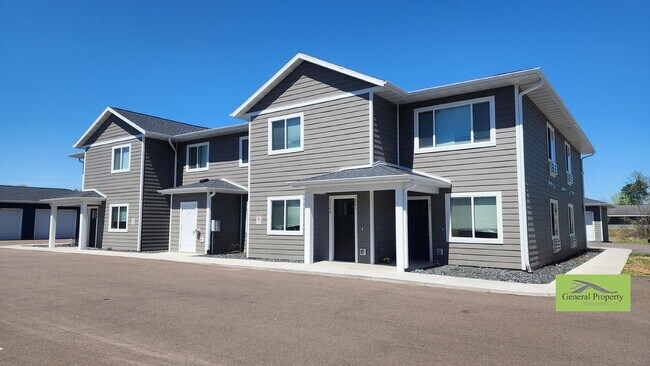 Building Photo - Newer Spacious 2 Bedroom, 2 Full Bathroom ...