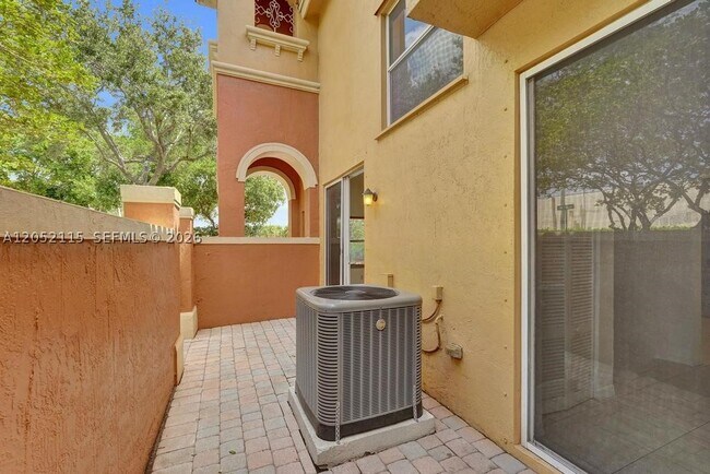 Building Photo - 2316 Coral Reef 4705