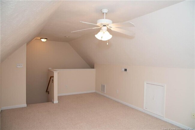 Building Photo - 36 Wateredge Ln