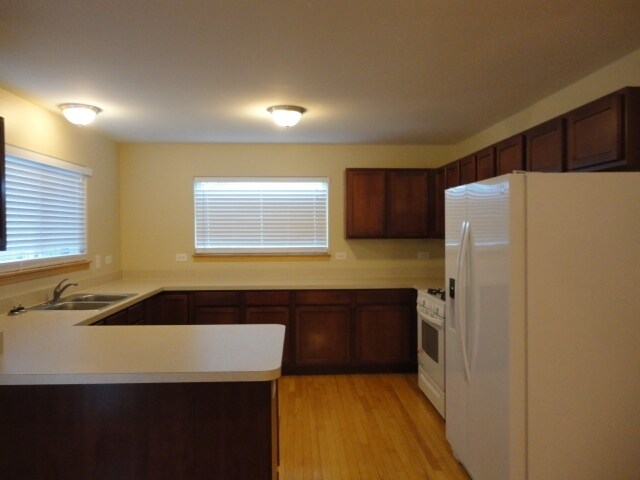 Building Photo - 26300 W Riverbend Ln