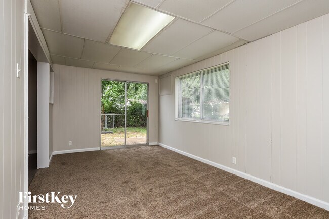 Building Photo - 1495 Mullanphy Ln