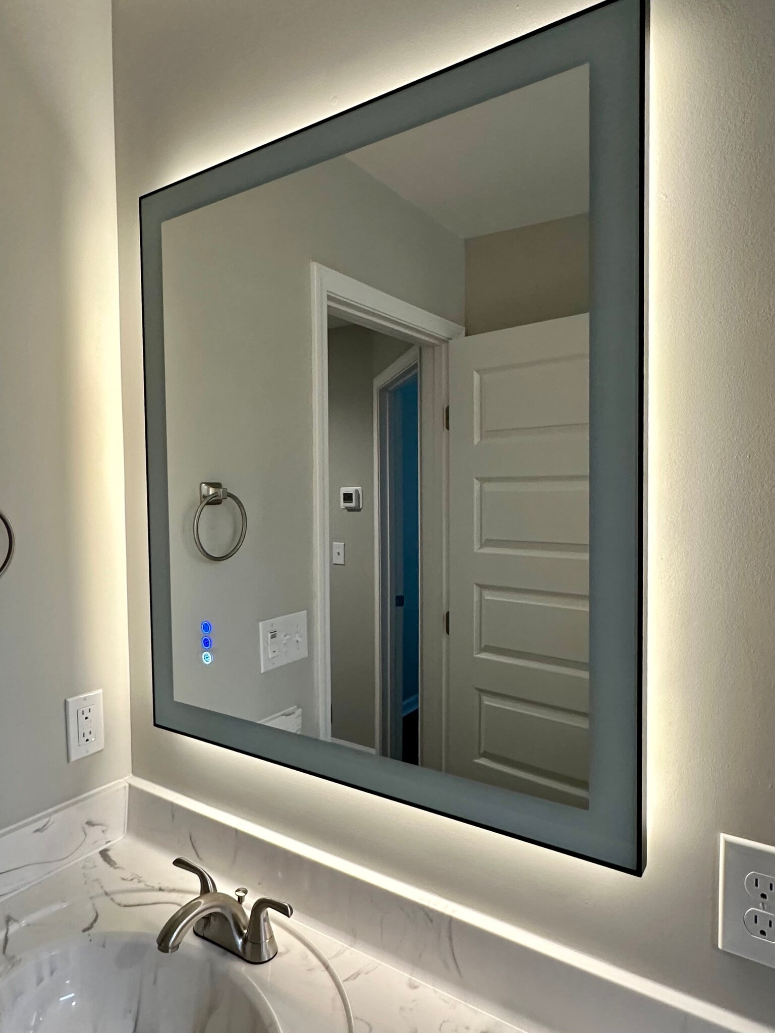 LED mirror night light option - 2229 Kenwood Blvd SE