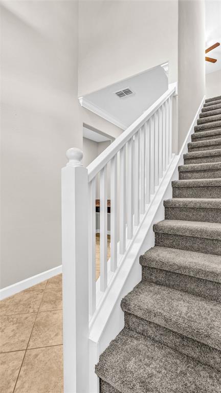 Building Photo - 1695 Ludington Ave