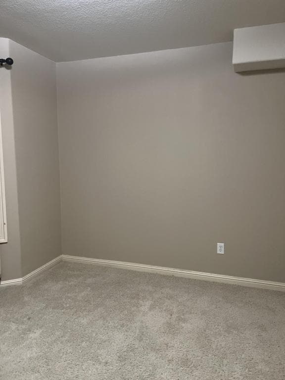 Building Photo - 15715 SE Bybee Dr