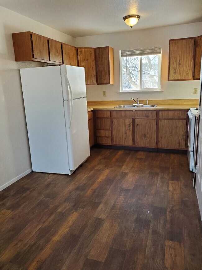Building Photo - 2 bedroom apartment in Kalispell