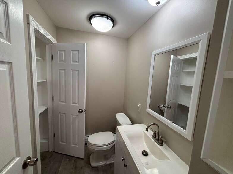 1/2 bath with linen closet - 1744 Farmington Ave