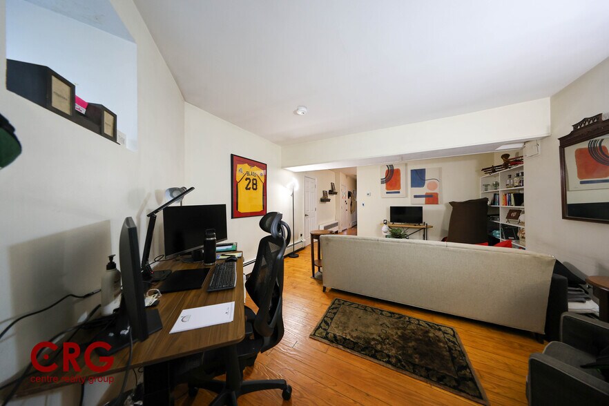 Building Photo - 1728 Beacon St