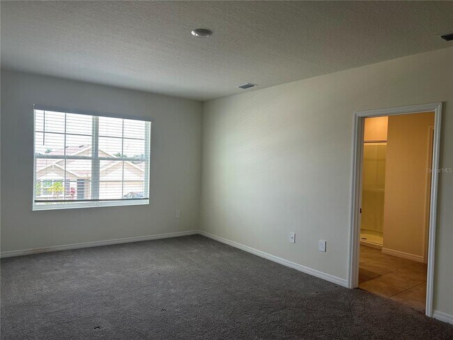 Building Photo - 17218 Reserva Dr