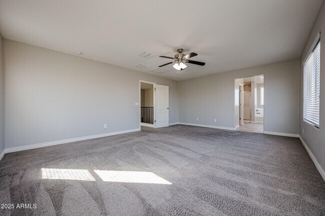 Building Photo - 2736 E Mews Rd