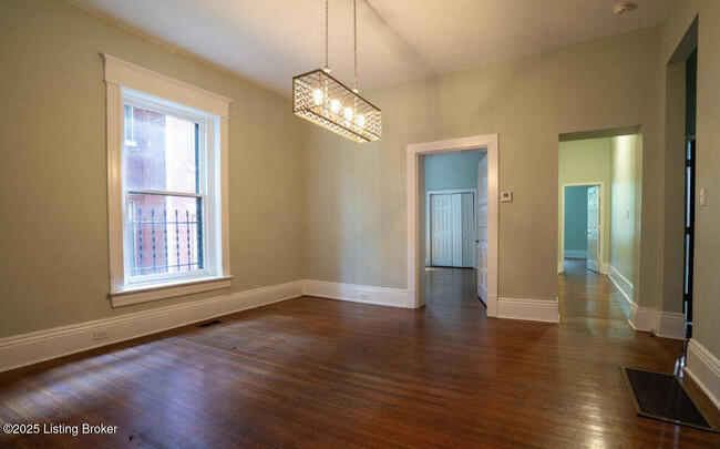 Building Photo - 1417 S 3rd St