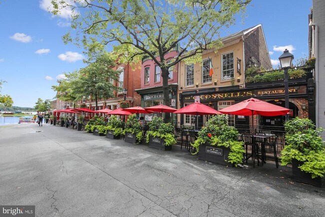 Building Photo - 6507 10th St