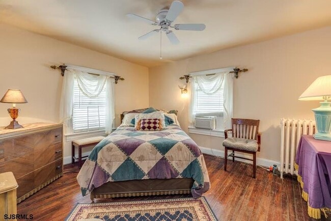 Building Photo - 24 S Vassar Square