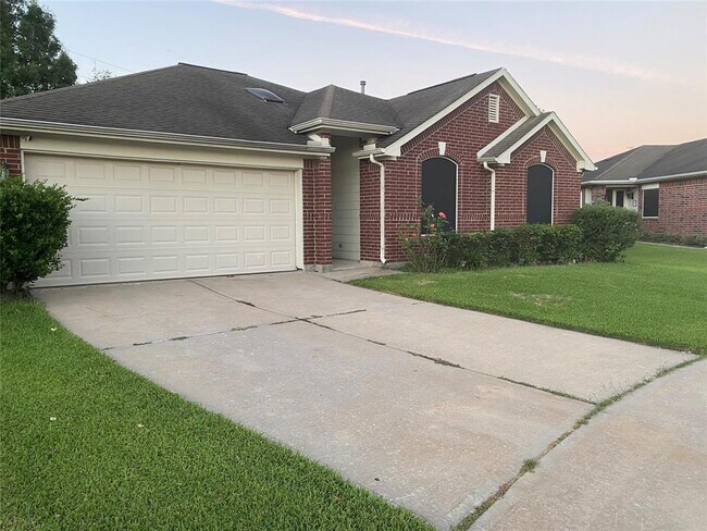 Building Photo - 15943 Breanna Ln