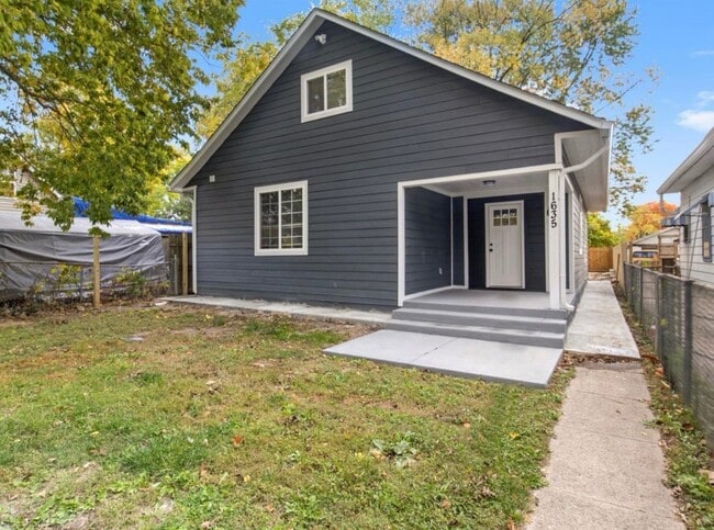 Building Photo - 1635 Cruft St