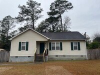 Building Photo - 5577 Dale Dr