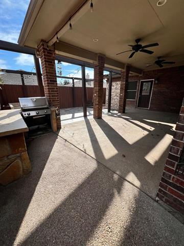 Building Photo - 10808 Emerald Park Ln