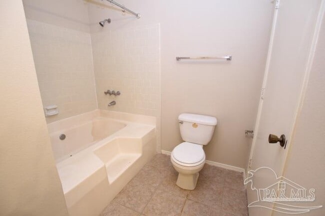Building Photo - 1407 Sterling Point Dr