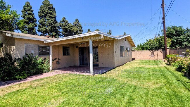 Building Photo - 13392 Dawn Ave