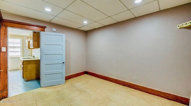 Building Photo - 205 W Fulton St