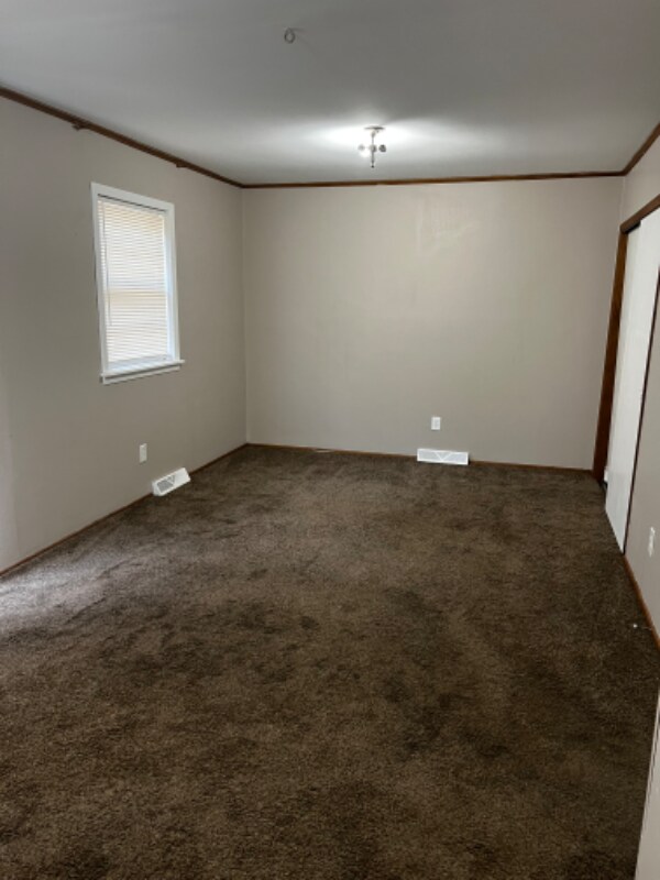 Building Photo - 3526 S Downtain St