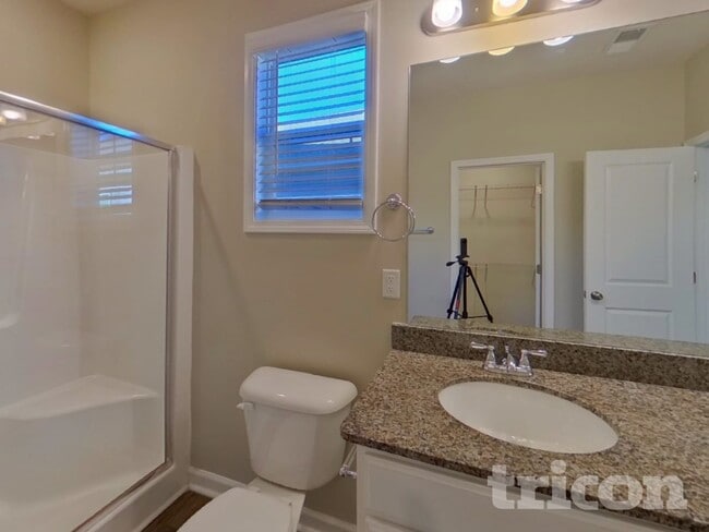 Building Photo - 931 Bryden Ln