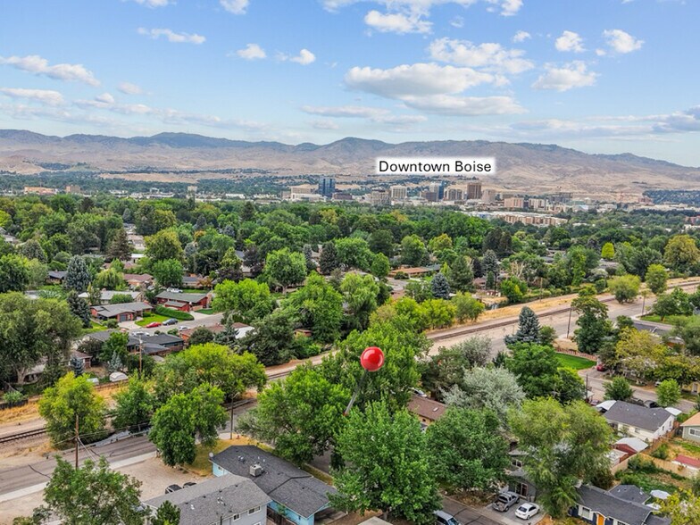 Building Photo - 4 Randall St