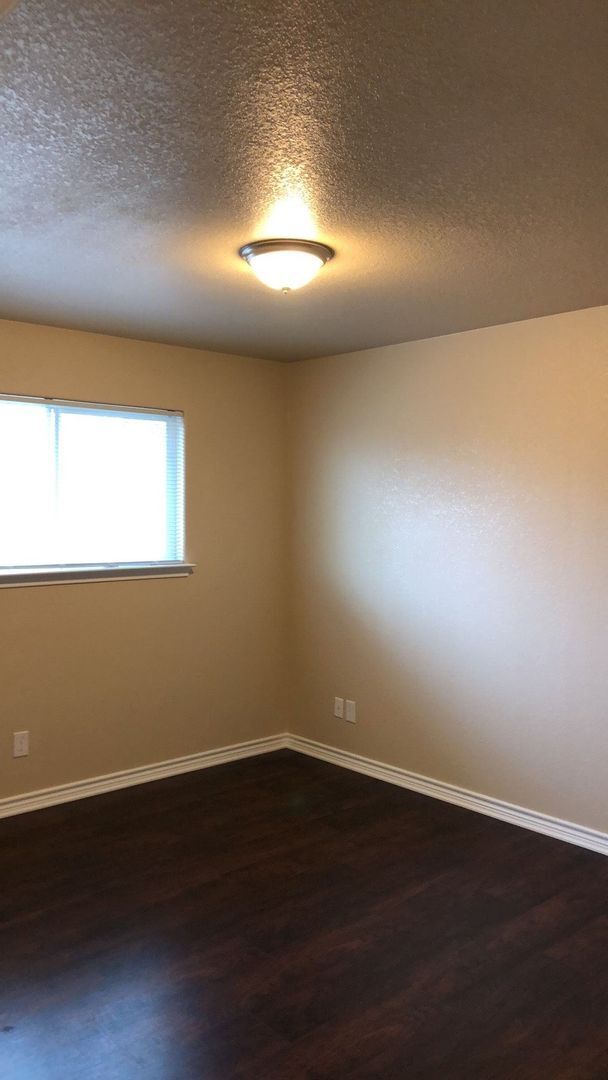 Building Photo - 1101 Grace Point Drive (A/B)