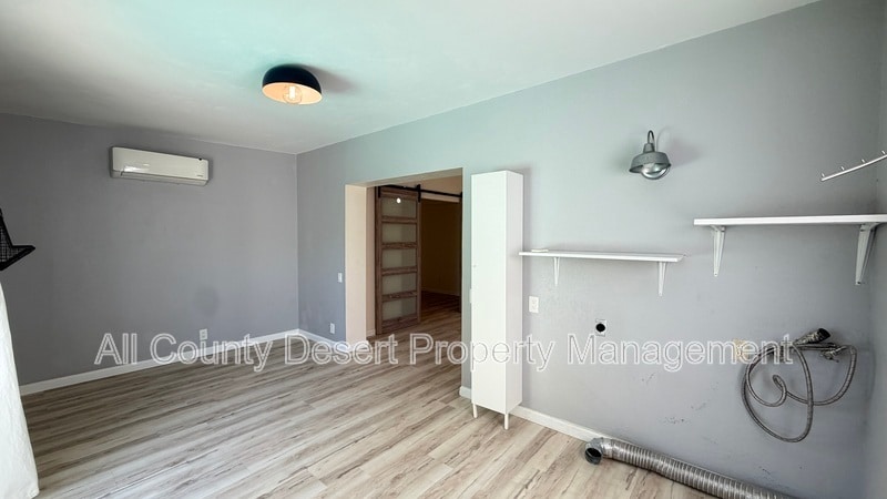 Building Photo - 74069 Velardo Dr
