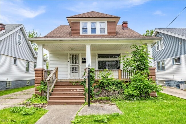 Primary Photo - 3670 E 138th St