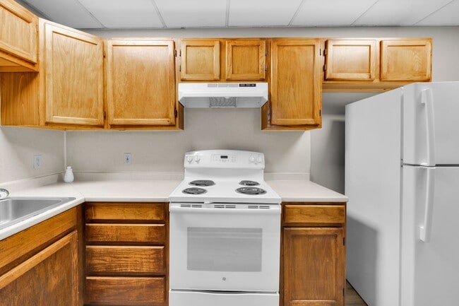 Building Photo - 540 Seneca St