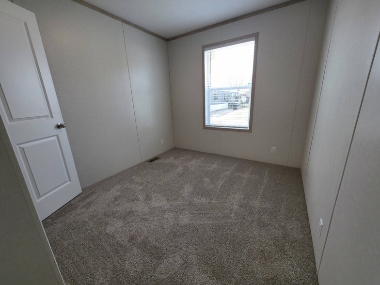 Building Photo - 3510 N 9th St