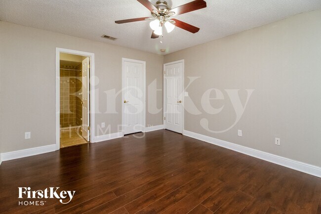 Building Photo - 11107 Finchley Pl