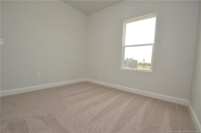 Building Photo - 1509 Village Hall Ln