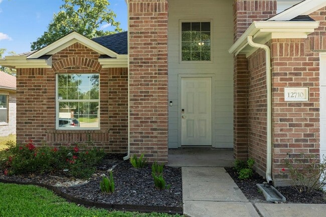 Building Photo - 12710 Ravens Chase Ln