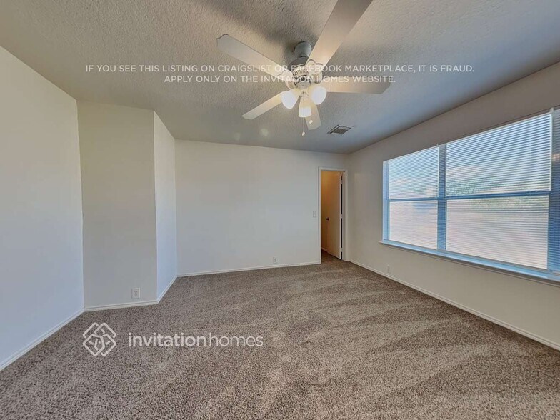 Building Photo - 4811 Russet Trail Ct