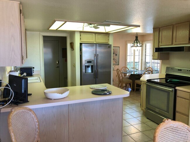 Building Photo - Amazing Golf Course Home in 45+ Active Adult Resort Community!!!  Available for April 16, 2026 th...