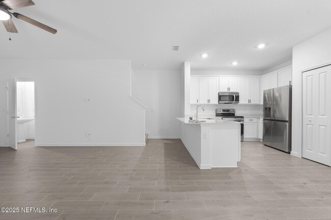 Building Photo - 1708 Garden Grove Ct