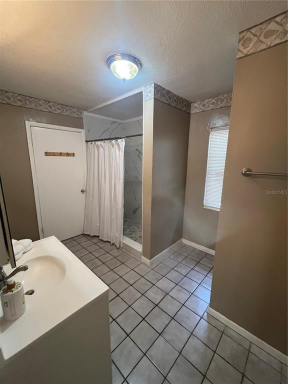 Building Photo - 6514 34th Ave N