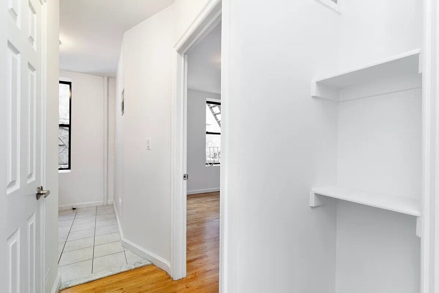 Building Photo - 96 Avenue A