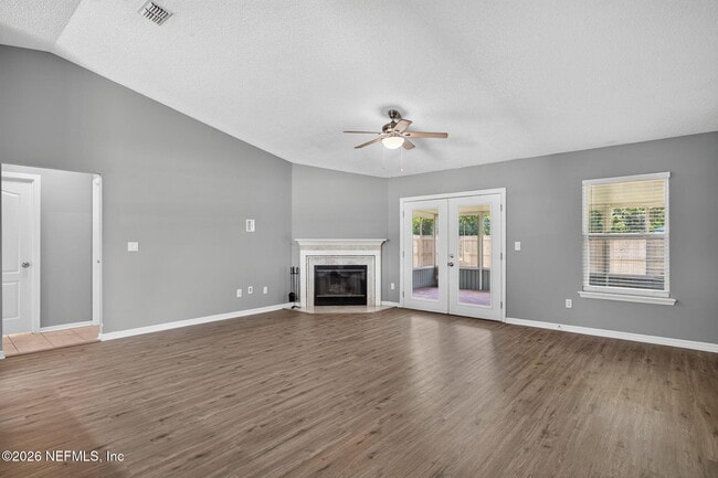 Building Photo - 3183 Wavering Ln