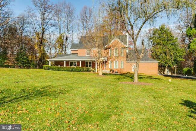 Building Photo - 12400 Bennett Rd