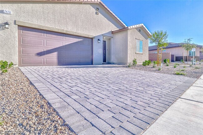 Building Photo - 7476 Crystal Harbor Ave