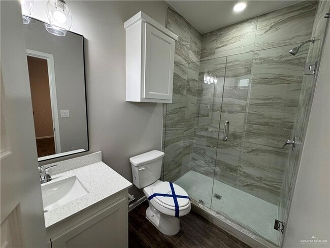 Building Photo - 1612 Canelo Dr