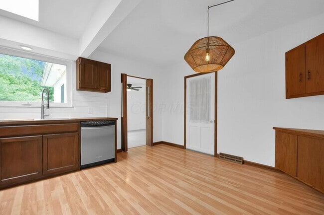 Building Photo - 760 Drummond Ct