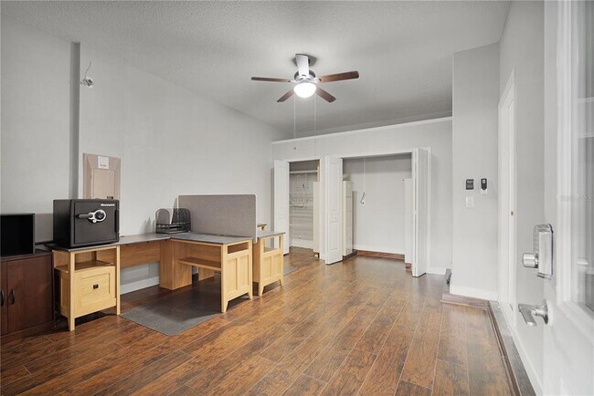 Building Photo - 1316 Gleneagles Ln