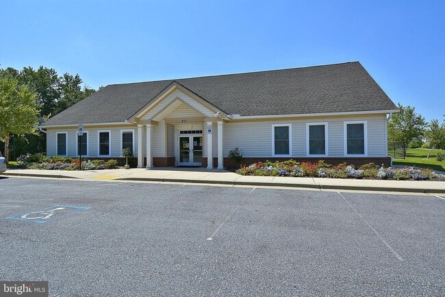 Building Photo - 307 Timberbrook Ct