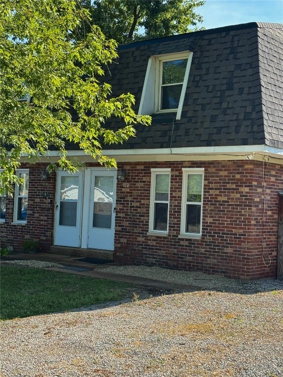 Primary Photo - 103 Walnut St