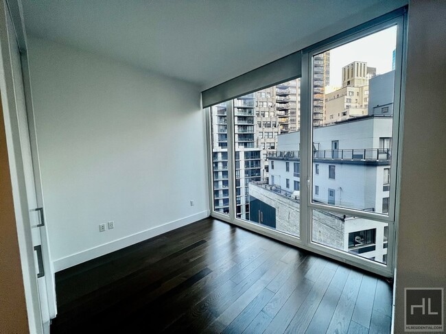 Building Photo - East 44th Street