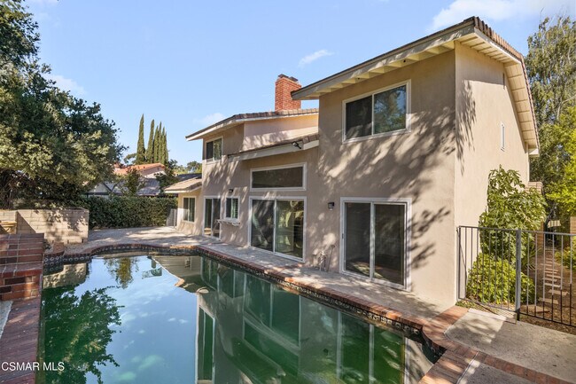 Building Photo - 681 Triunfo Canyon Rd