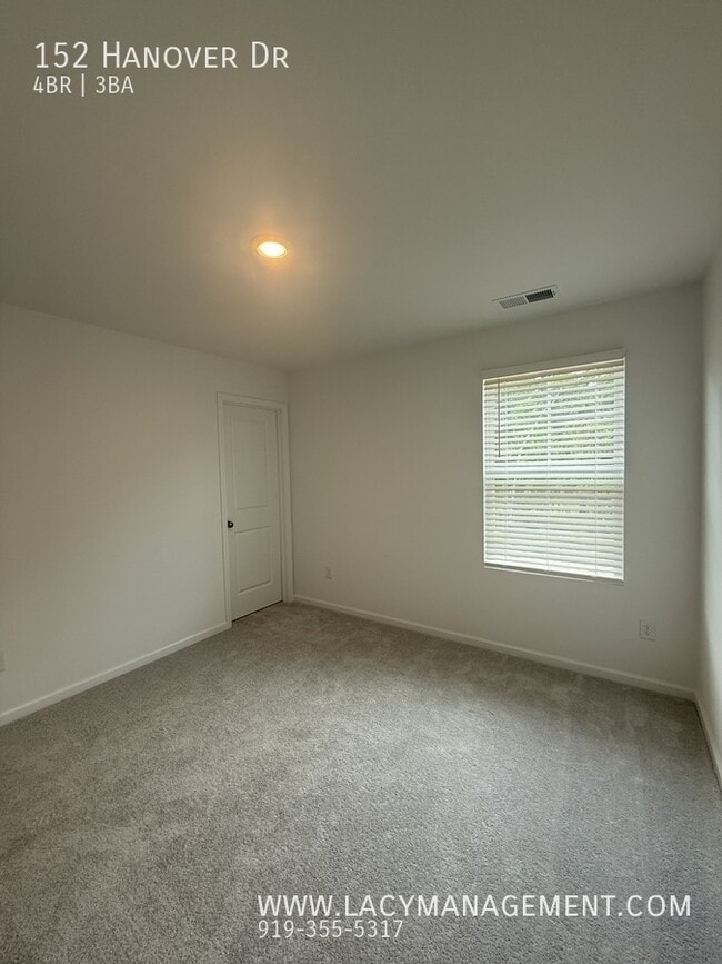 Building Photo - 152 Hanover Dr